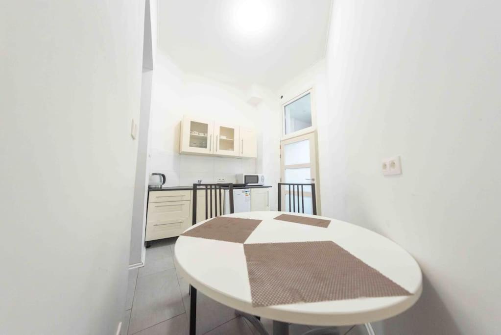 Studio Milana Apartment Brussels Exterior photo